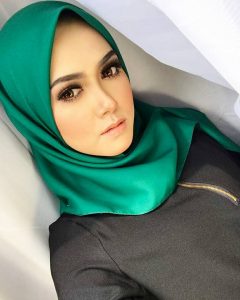eyda_ibrahim_cun_beauty_muslimah_talent_modal_produk_makeup_wanita_pengantin